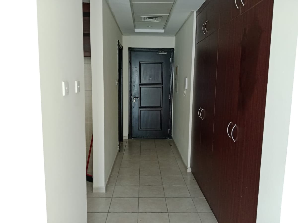 property-img