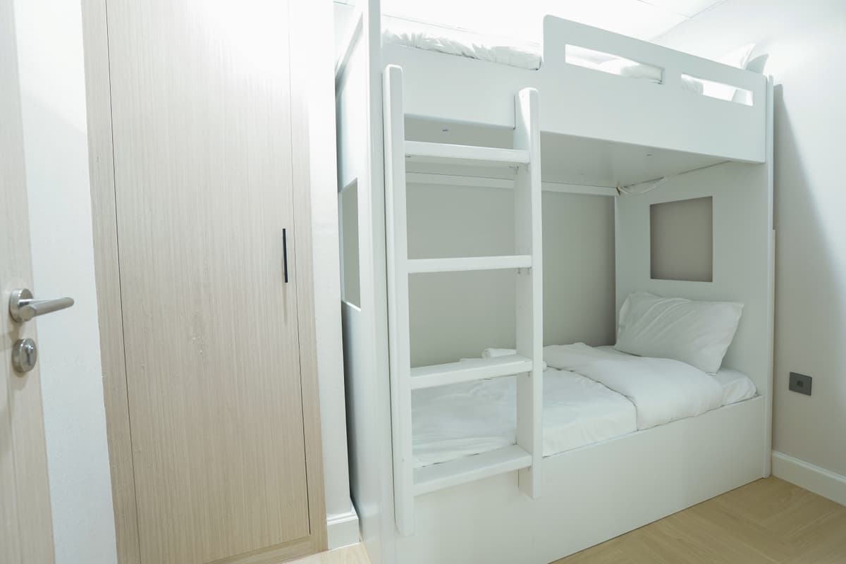 property-img