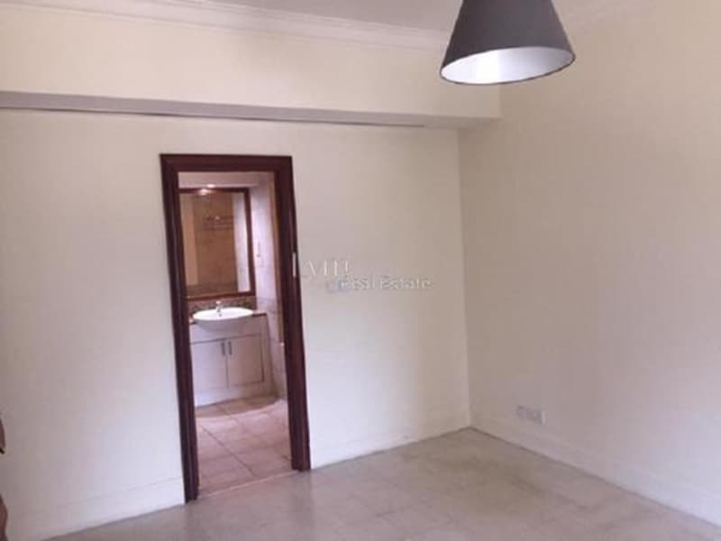 property-img