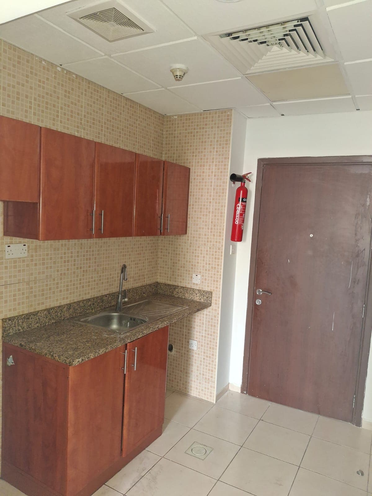 property-img