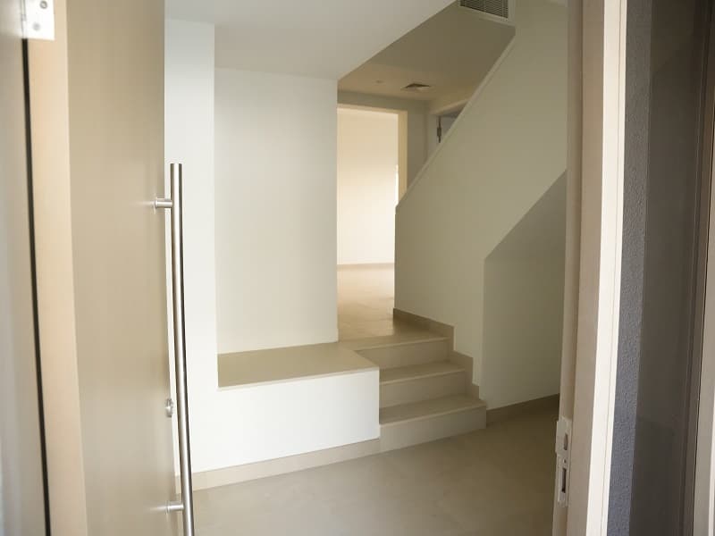 property-img