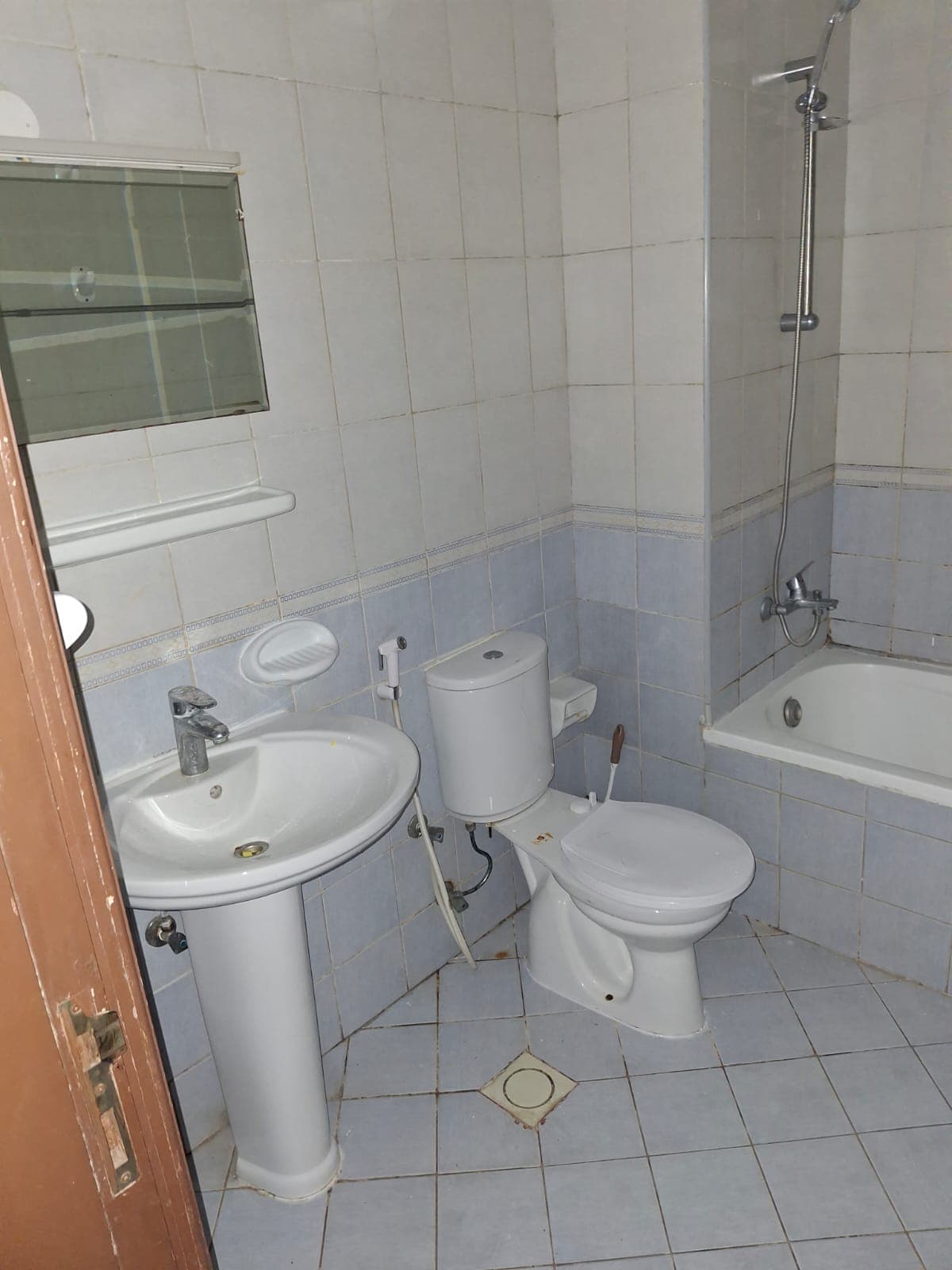 property-img
