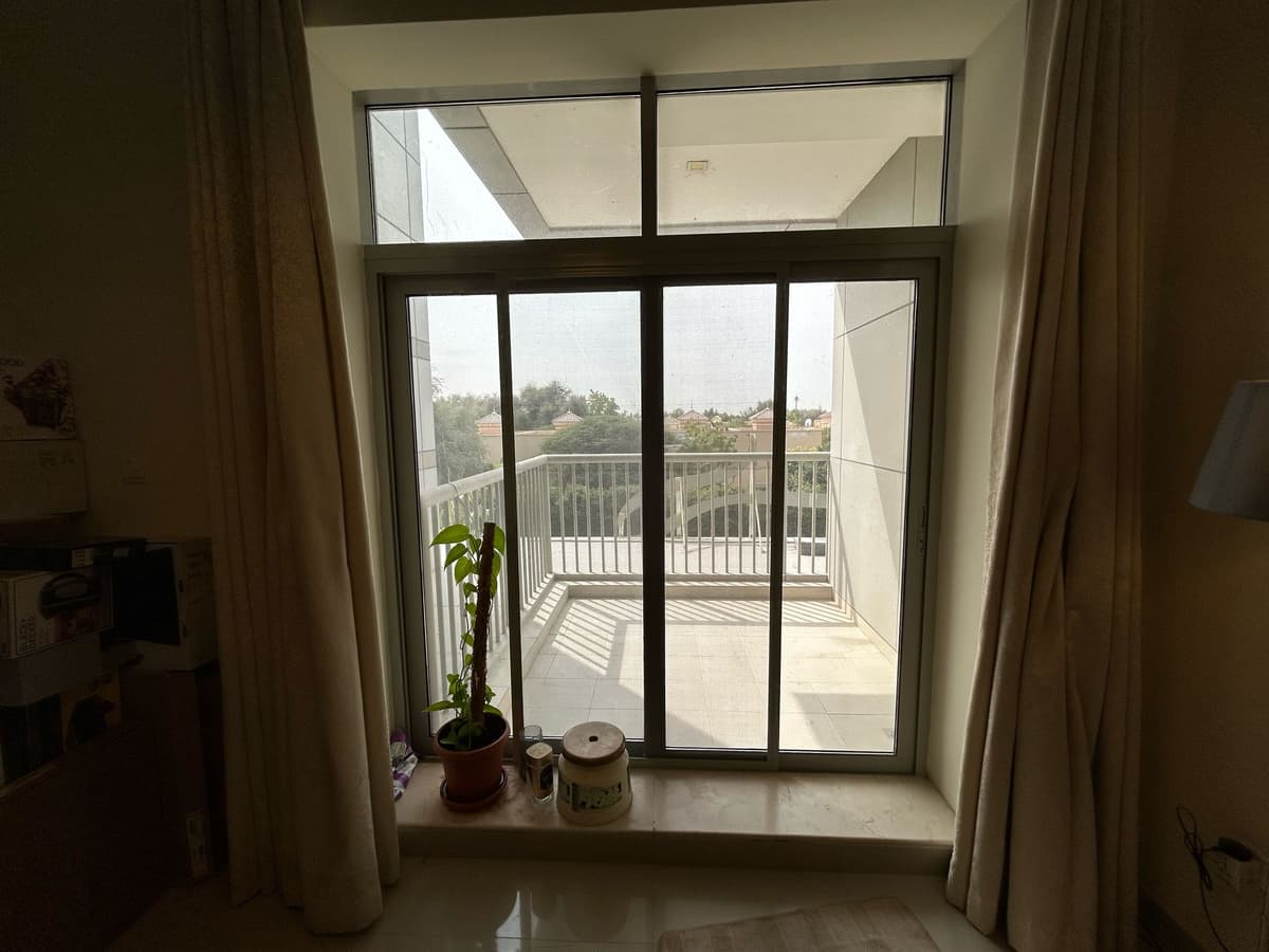 property-img