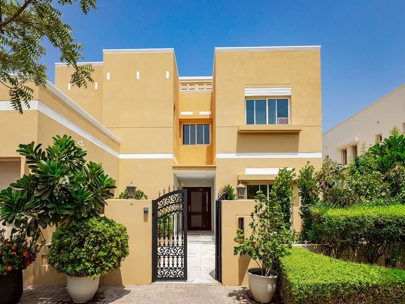 property-img