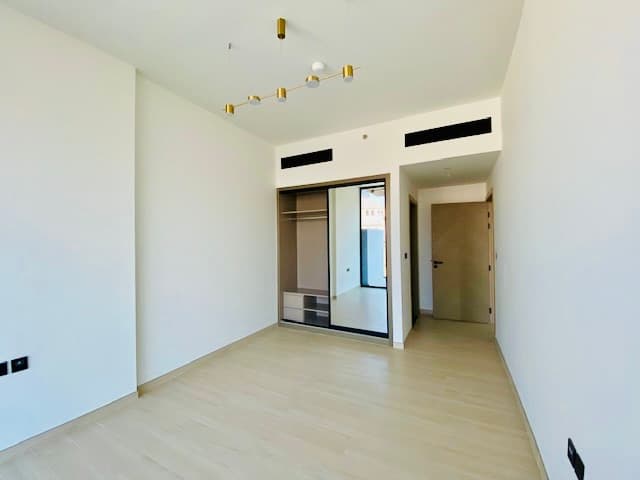 property-img