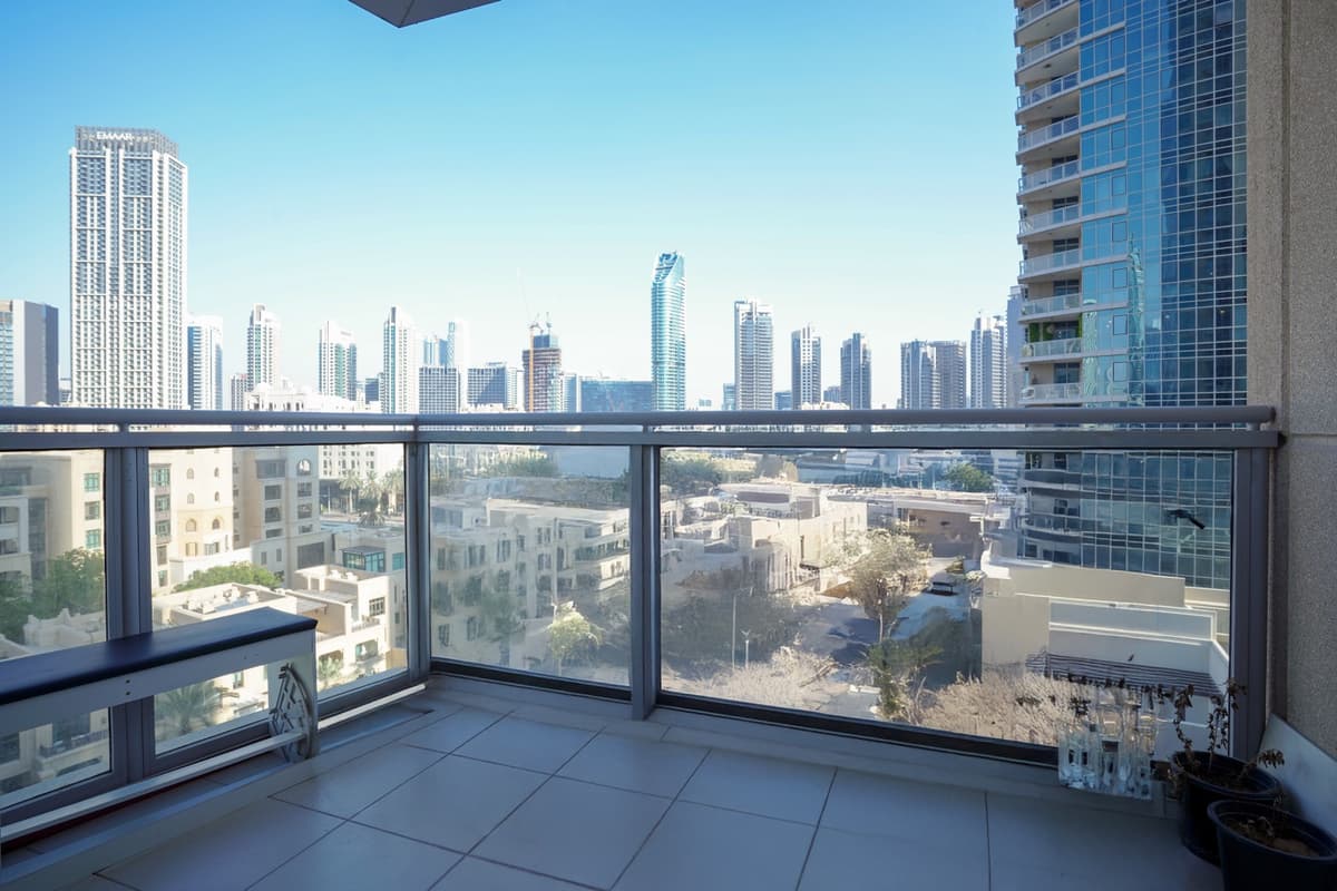 property-img