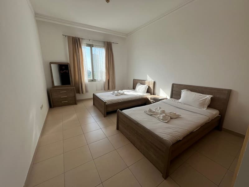 property-img