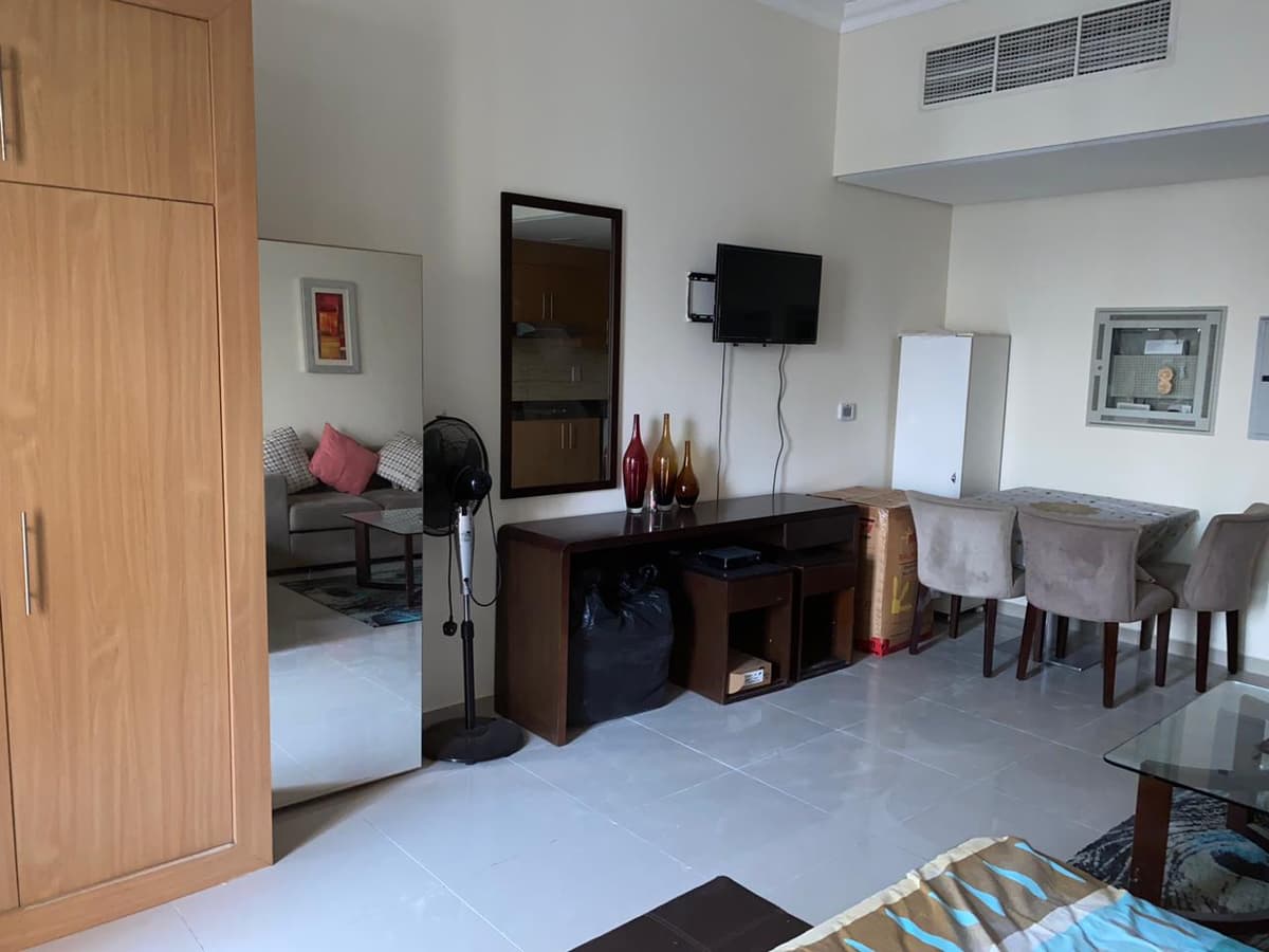 property-img