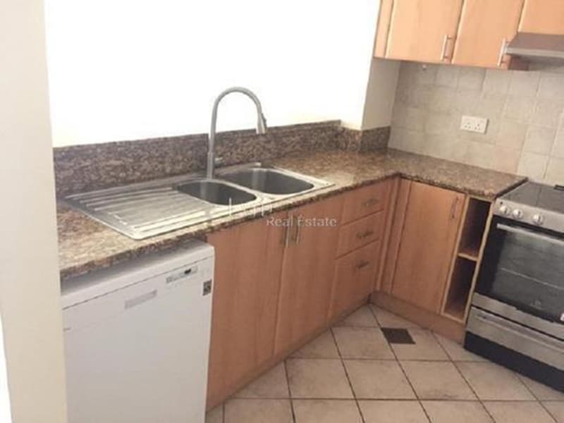 property-img