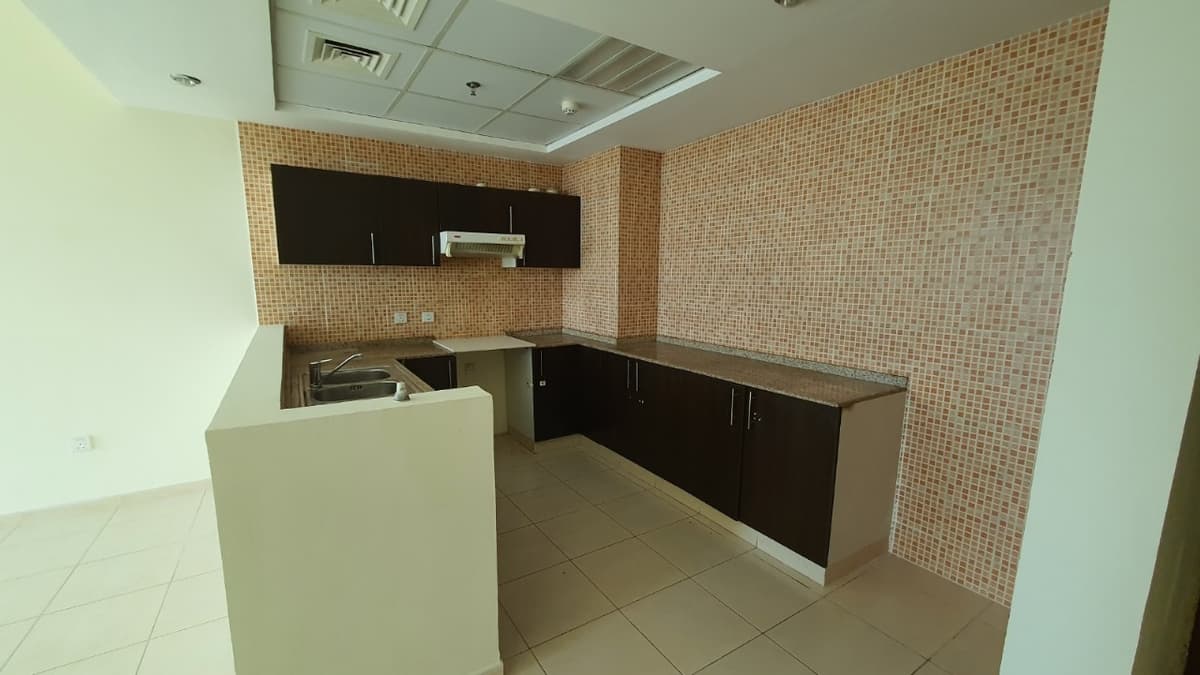 property-img