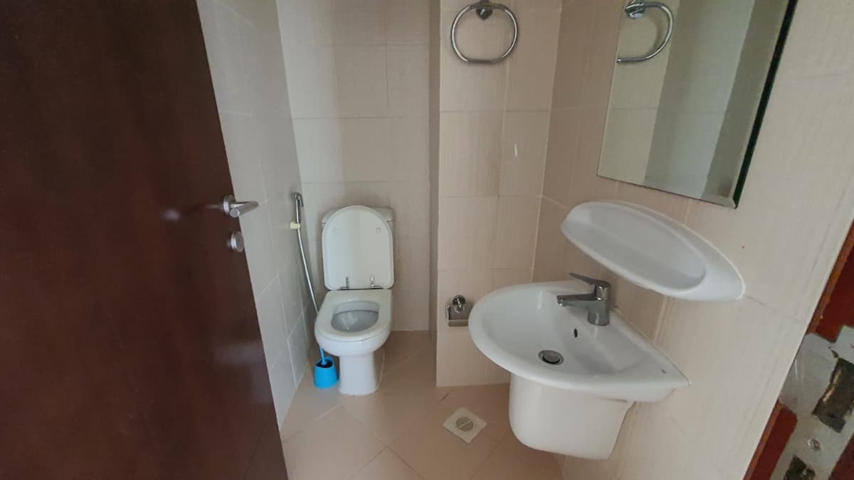 property-img