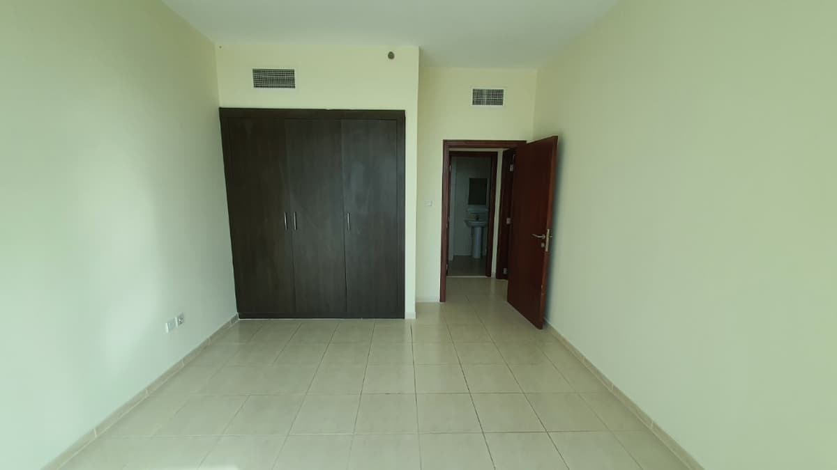 property-img