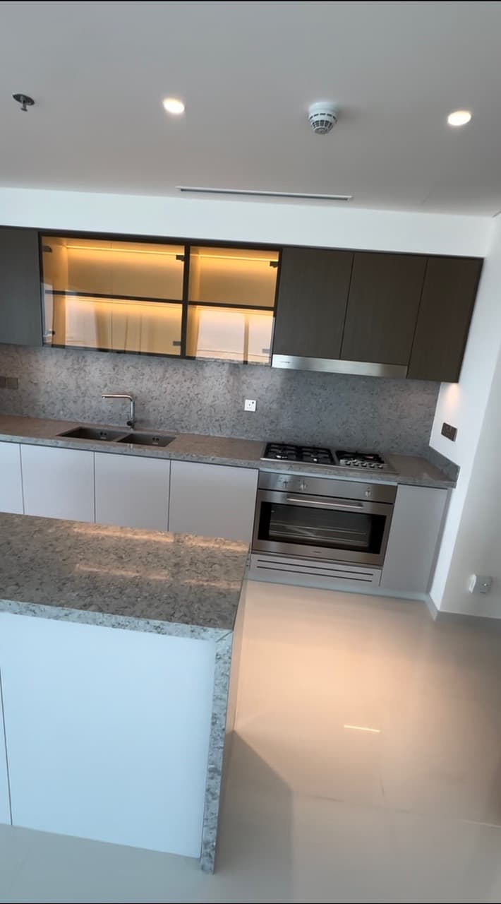 property-img