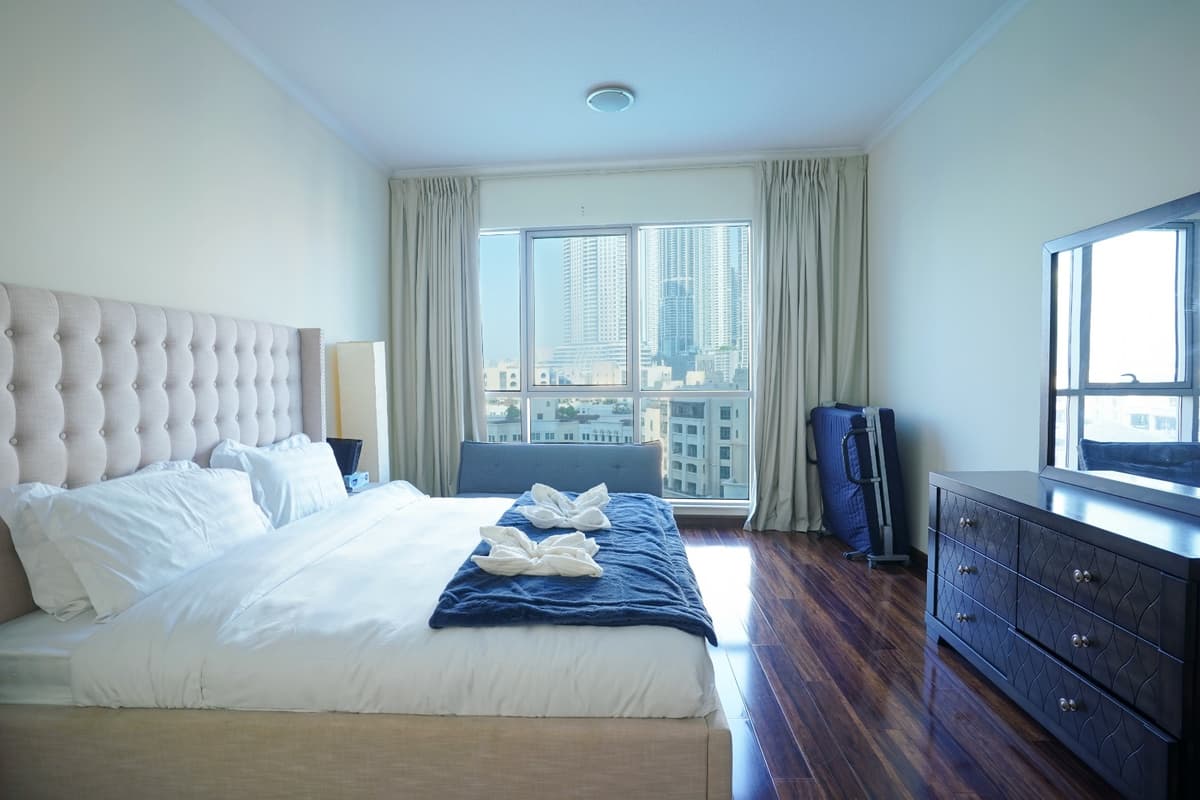 property-img