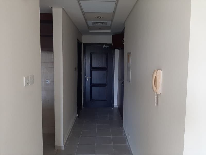 property-img