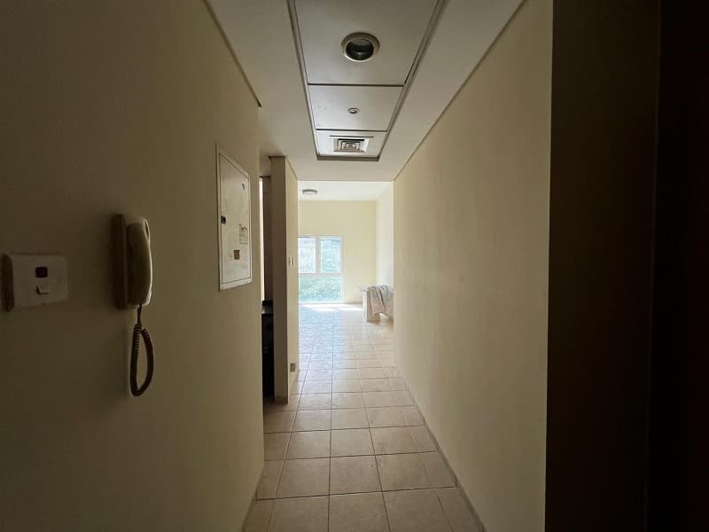 property-img
