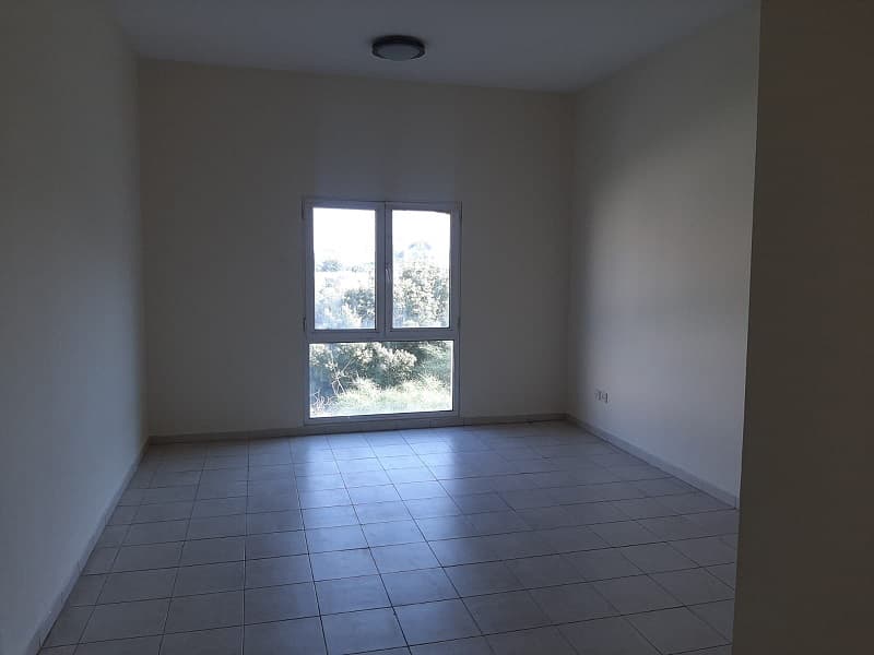 property-img