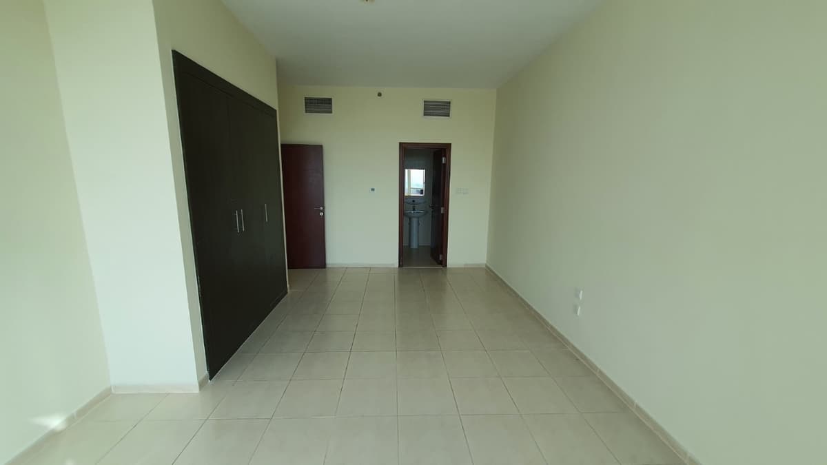 property-img